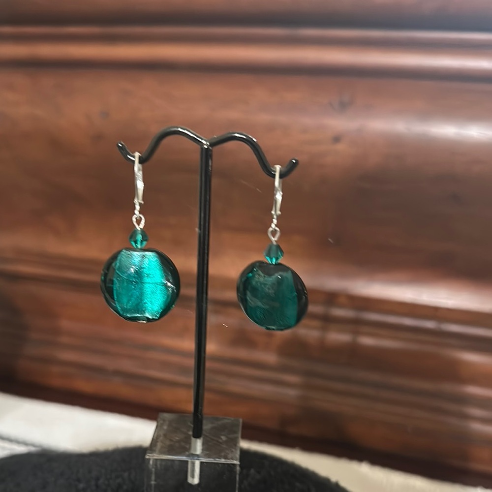 Elegant Green Dangle Earrings